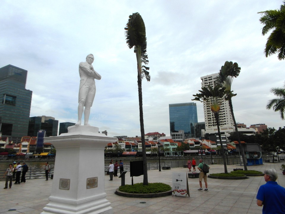 Singapore old and new under the watchful eye of Sir Stamford Raffles