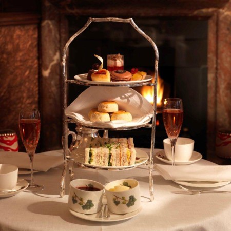 English Tea Room - Brown's Hotel - London (photo gifts.skchase.com)