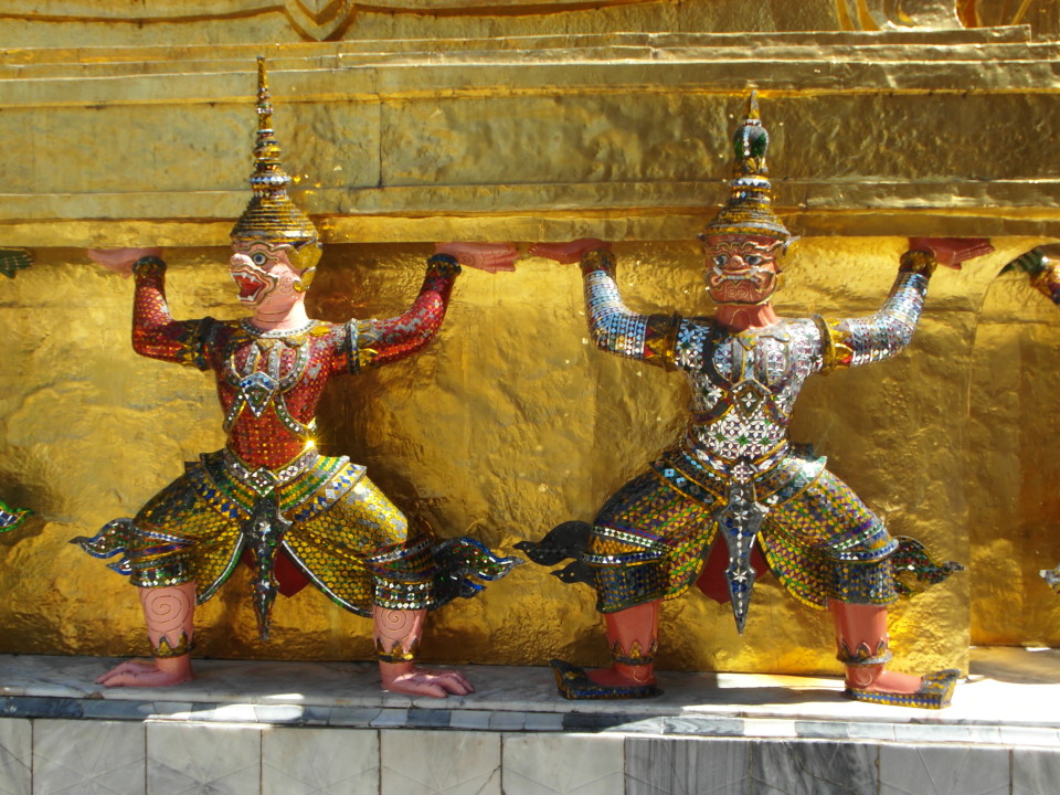 Bangkok - a fascinating part of a typical South East Asia cruise itinerary !