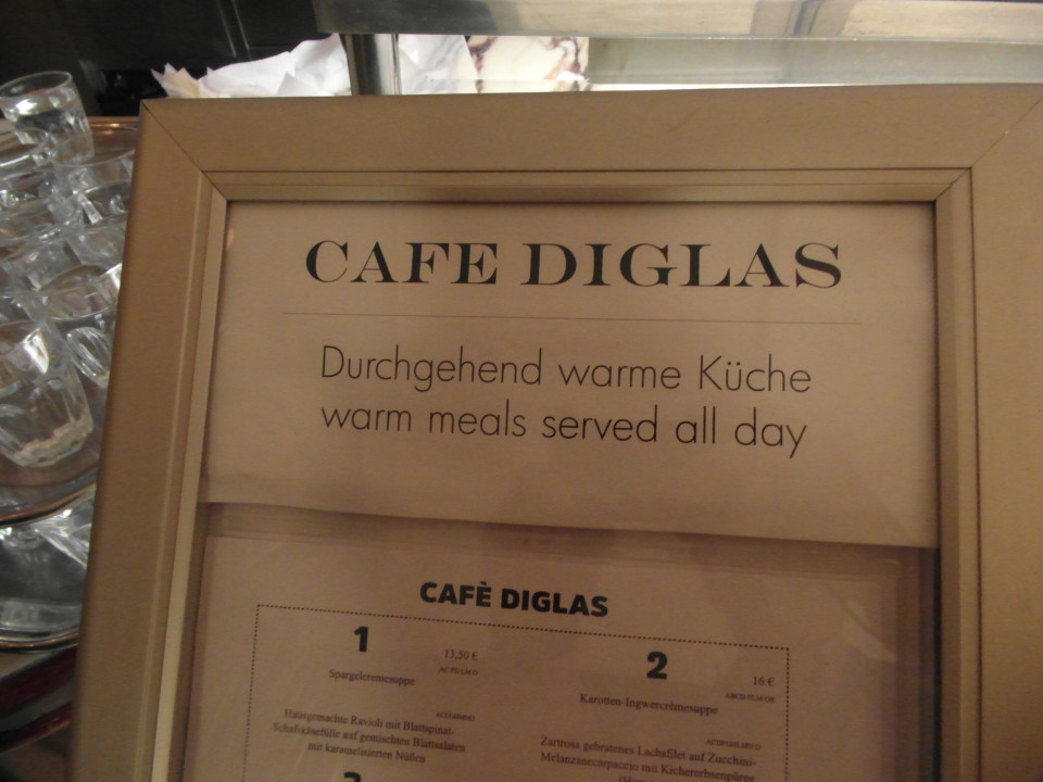 Vienna cafes and coffee houses : Cafe Diglas
