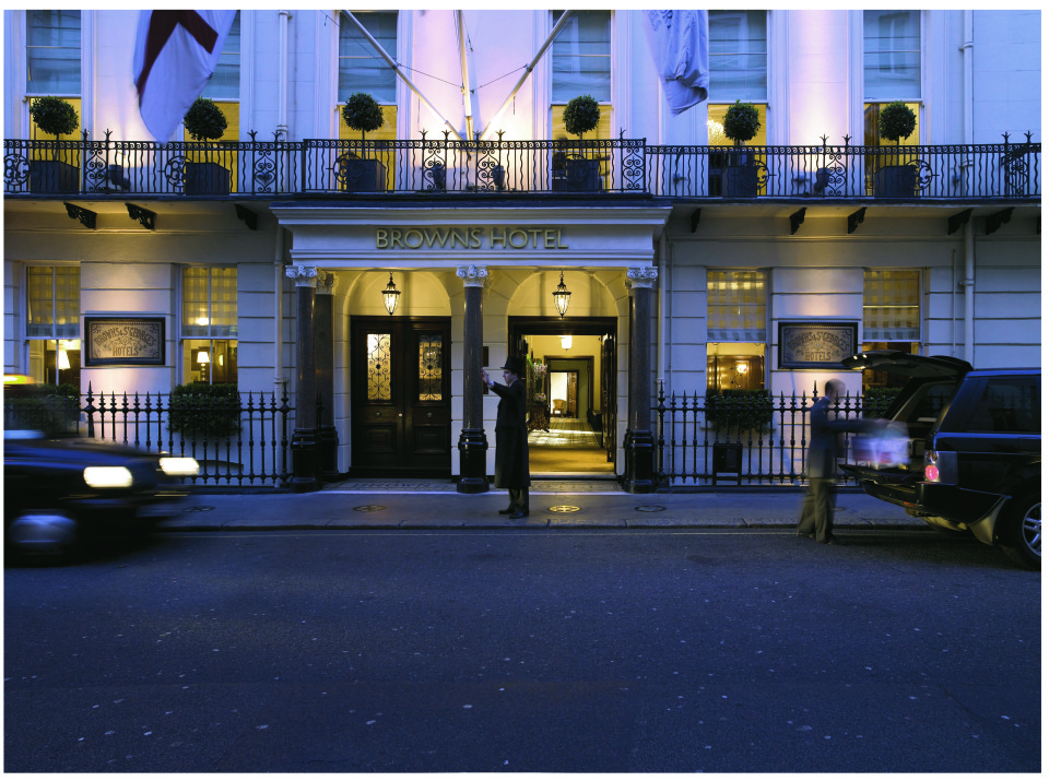 The English Tea Room, Brown's Hotel, Albemarle Street, Mayfair, London W1S 4BP, England