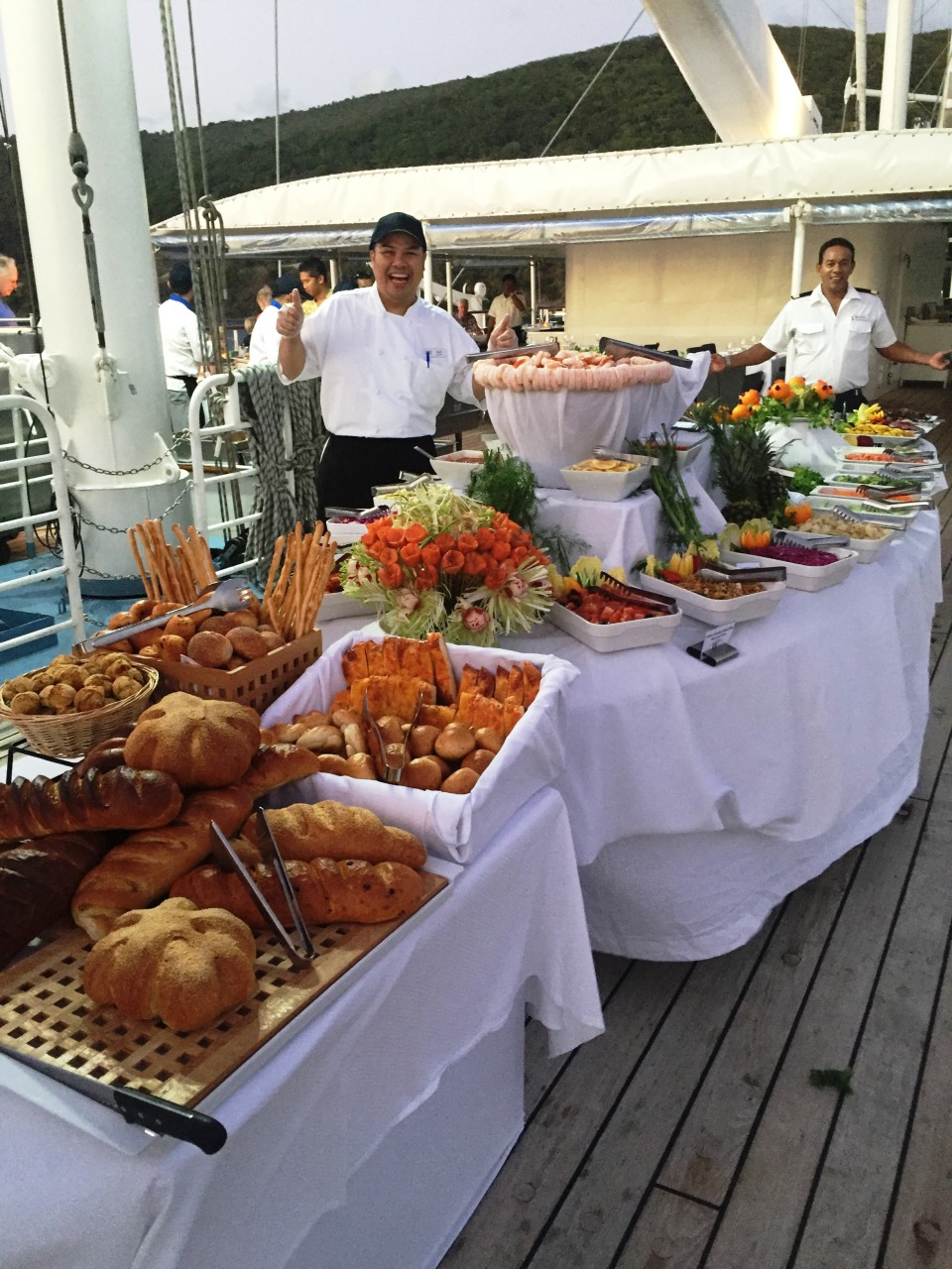 Dining under the stars with Windstar Cruises !