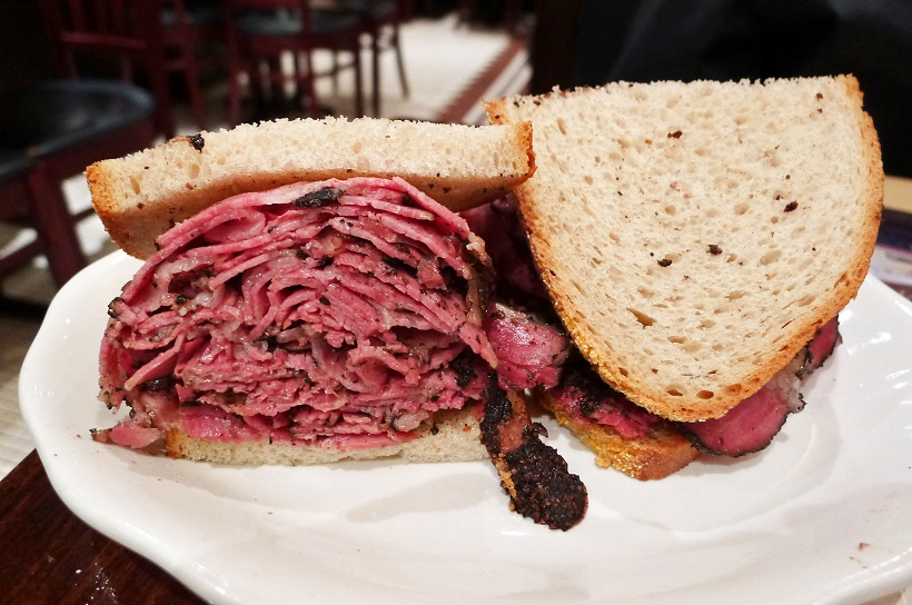 A heavenly warm pastrami on rye at 2nd Ave Deli