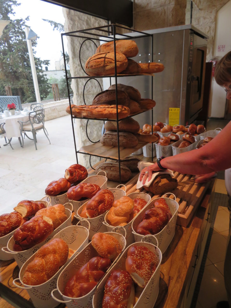 Israeli Breakfast : Artisanal Breads