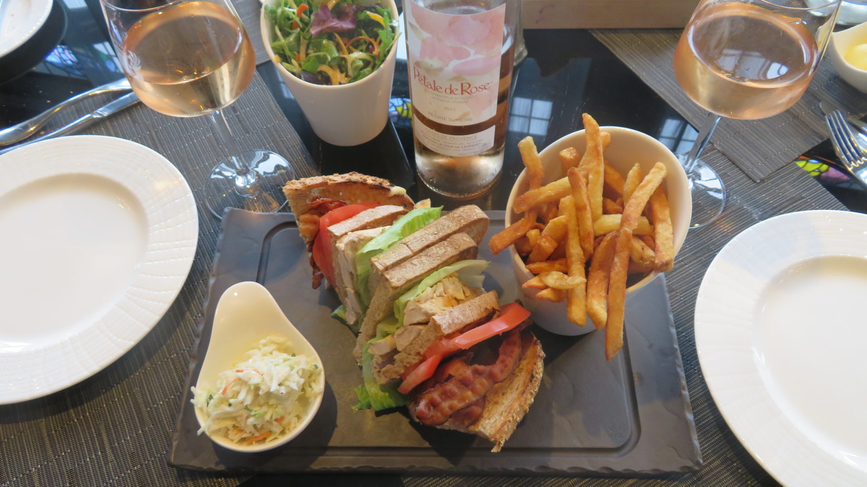 A quick lunch at the Bistro Le Sam of the Fairmont Le Chateau Frontenac