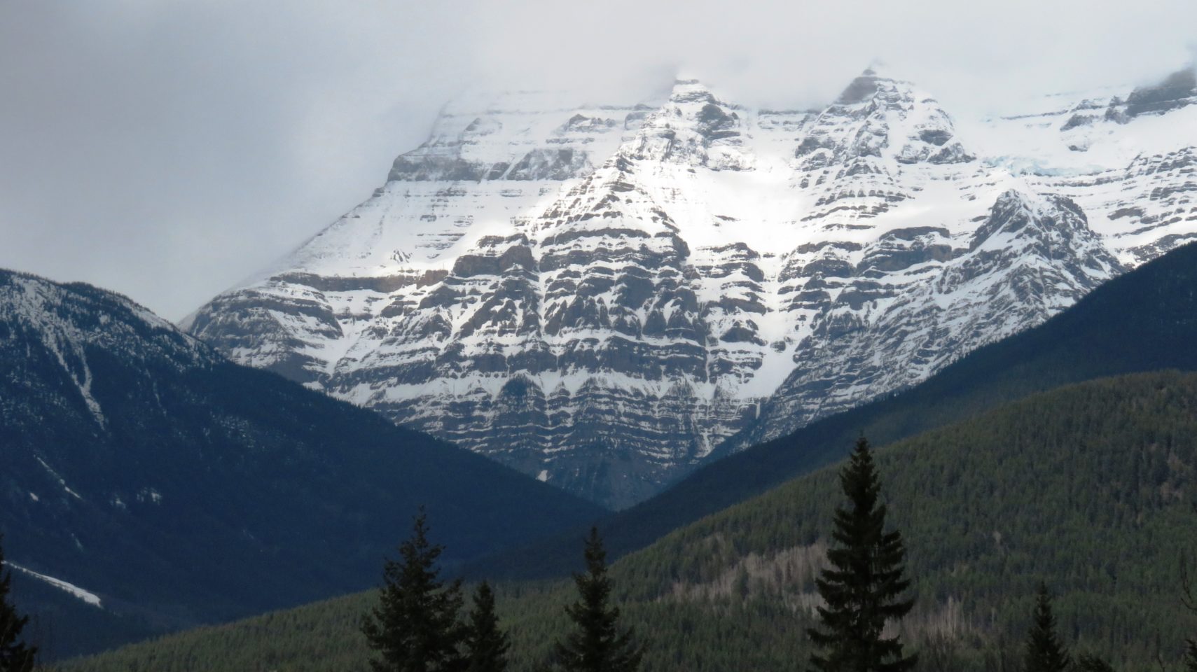 In the shadow of Mount Robson in the Canadian Rockies! Rocky Mountaineer ~ The Trip of a Lifetime ...