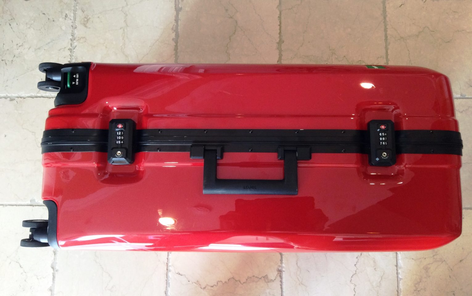 Lojel Luggage ~ Two TSA combination locks on the Novigo suitcase