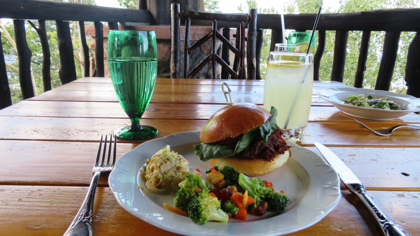 Culinary Excellence at <em><strong>The Broadmoor</strong> </em>~ Fresh, healthy and oh so satisfying  buffet lunch at <em>Cloud Camp, </em>one of <strong><em>The Broadmoor</em></strong><em>'s </em>three spectacular "Wilderness Experience" camps